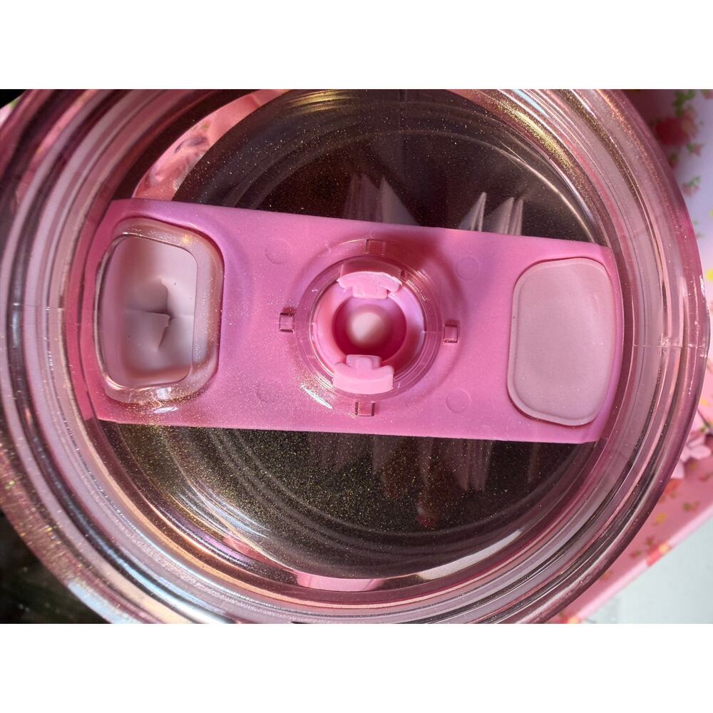 Stanley 1913 x LoveShackFancy 40oz H2.0 FlowState Quencher Ribbon Rosa NIB - Picture 12 of 12